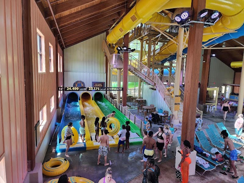 Splash Country Indoor & Outdoor Waterpark photo 6