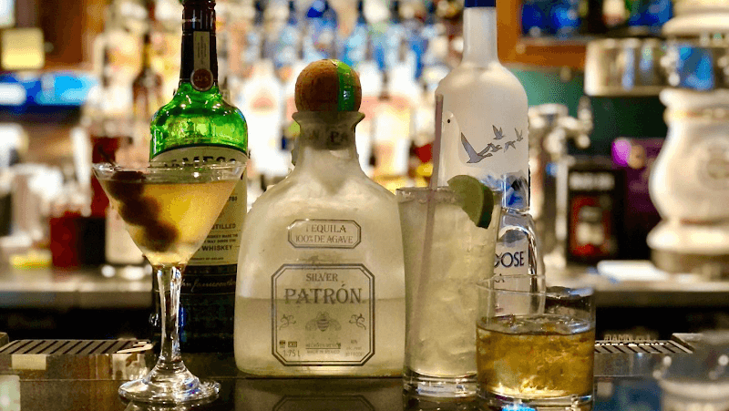 Grumpy's Too Neighborhood Bar & Grill photo 3