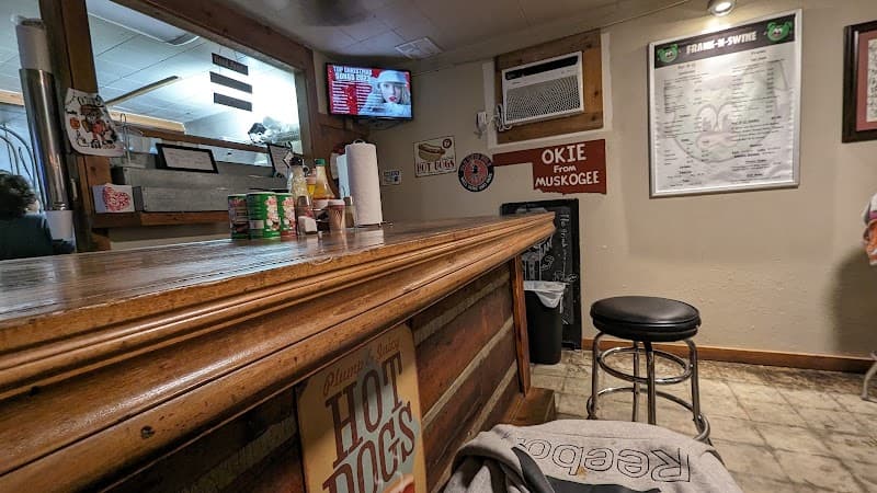 Frank-n-swine photo 2