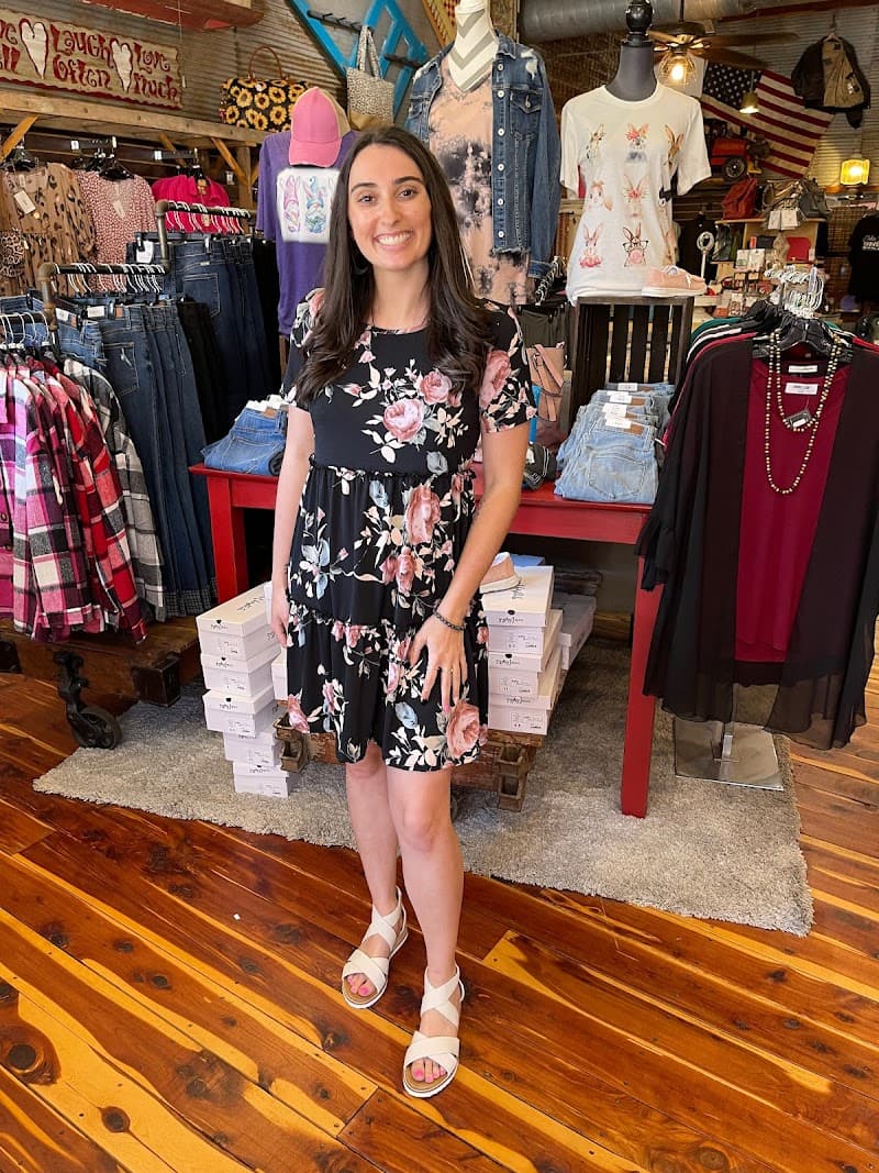 Firefly Boutique & Gifts photo 3