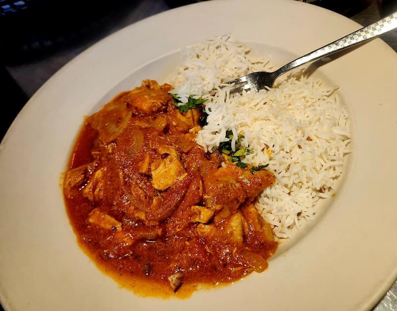 R & R's Curry Express photo 5