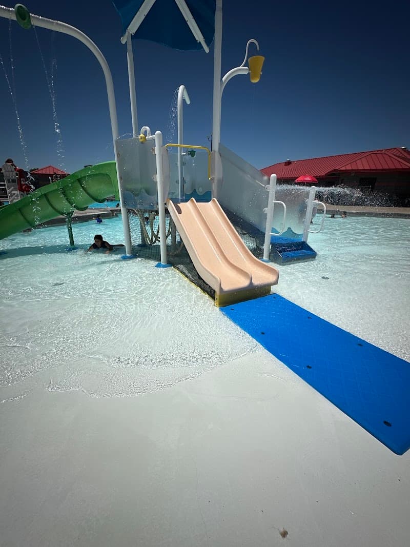 Grove Public Pool photo 6