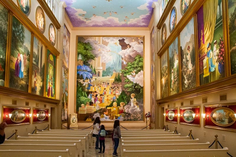 The Precious Moments Chapel photo 1