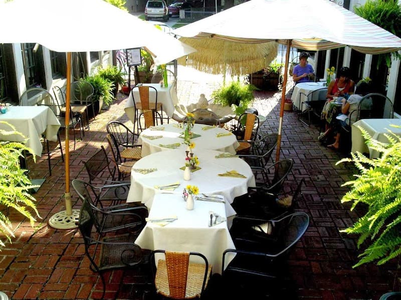 Tea Bar & Bites photo 1