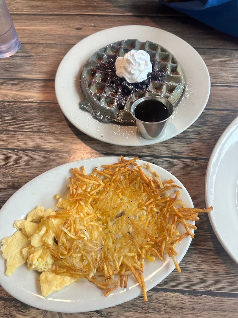 Bramble Breakfast & Bar Broken Arrow photo 4