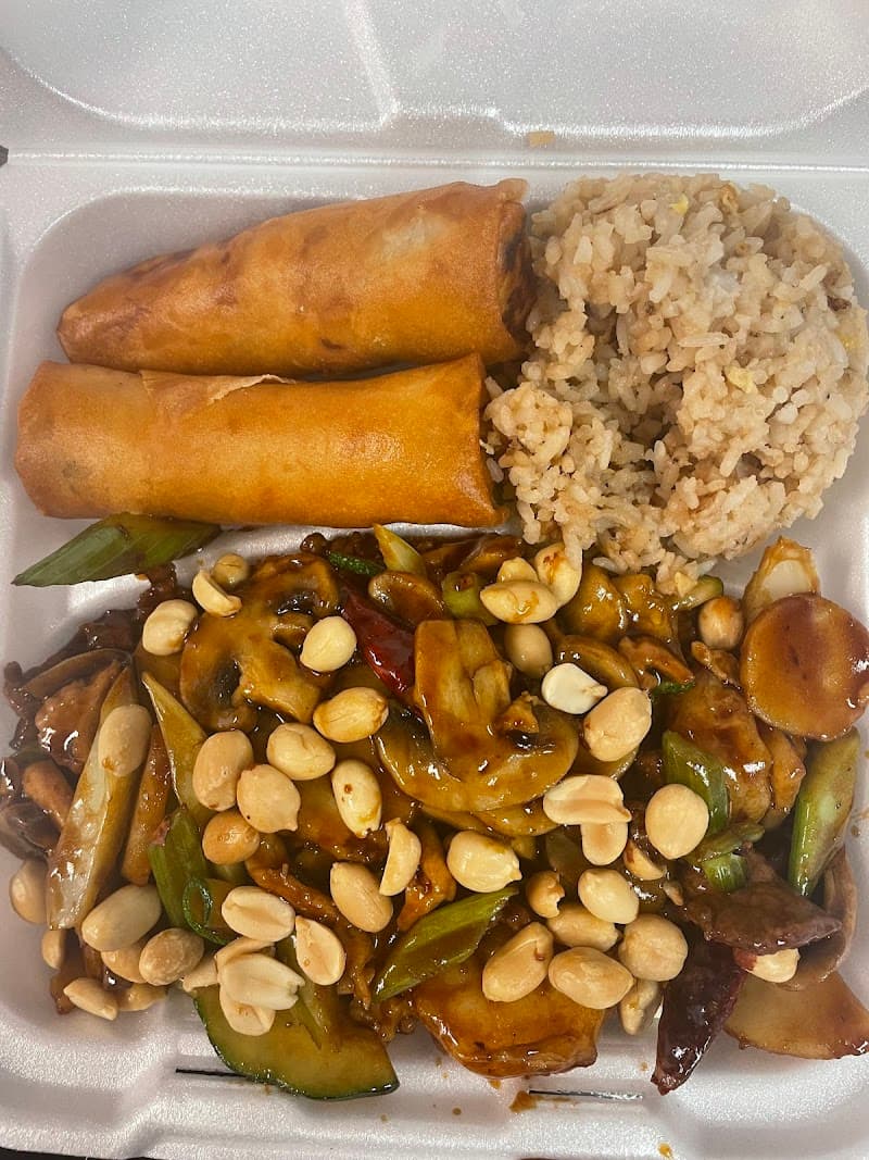 Shanghai Town photo 3