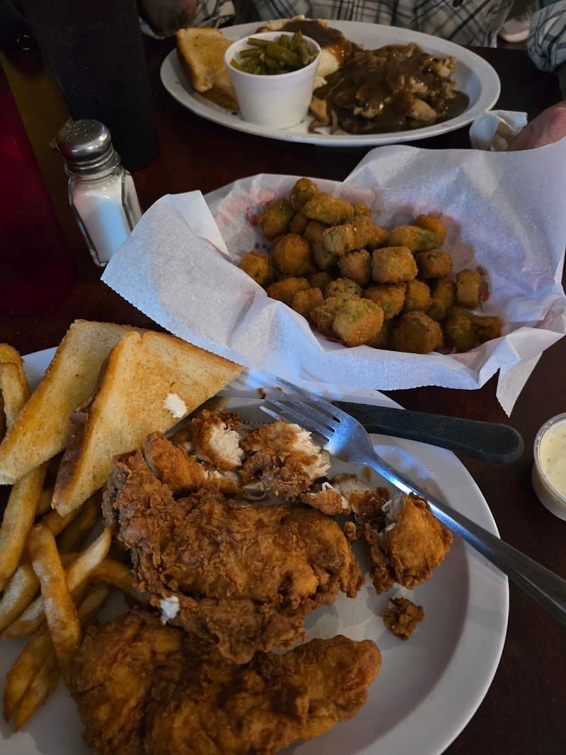 The Crappie Hole photo 5