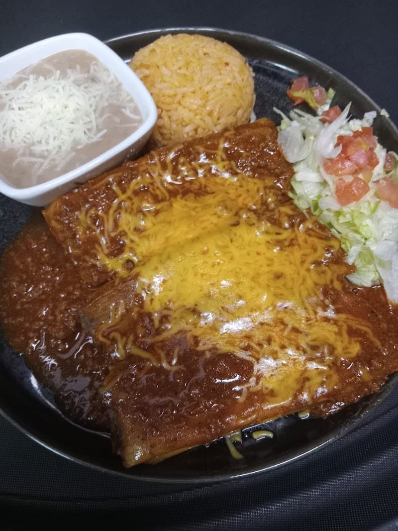 El Patio Restaurant & Grill Mexican Puerto Rican and More photo 4