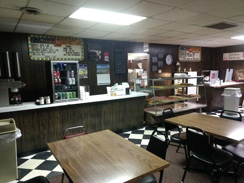 Dude's House of Donuts photo 6