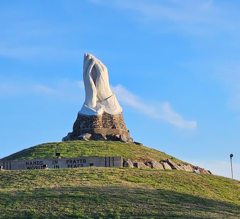Praying Hands Memorial photo 1