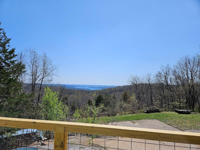 Parmesans Pizzeria photo 4