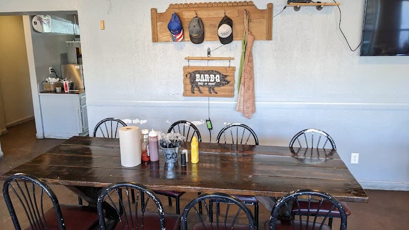 Curly Que BarBQue photo 1