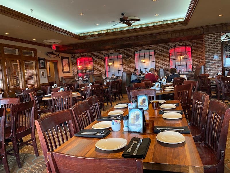 Landry's Seafood House photo 2