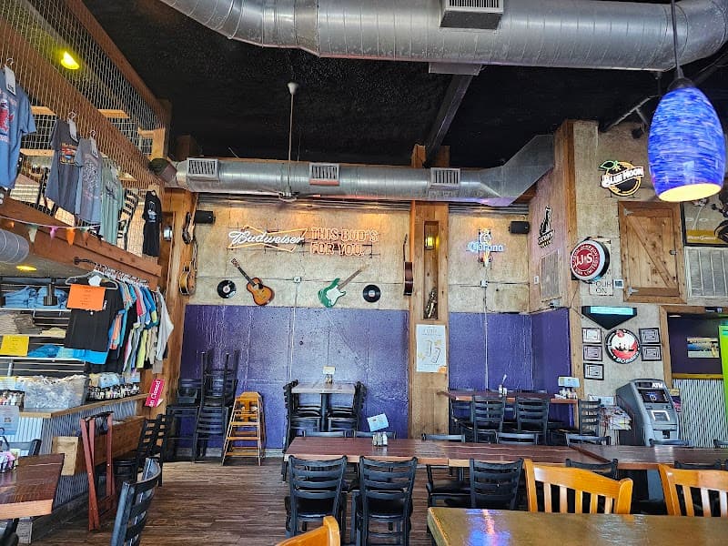 Shorty Pants Lakeside Cajun Restaurant & Marina photo 6