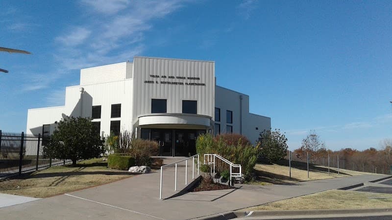 Tulsa Air and Space Museum photo 3
