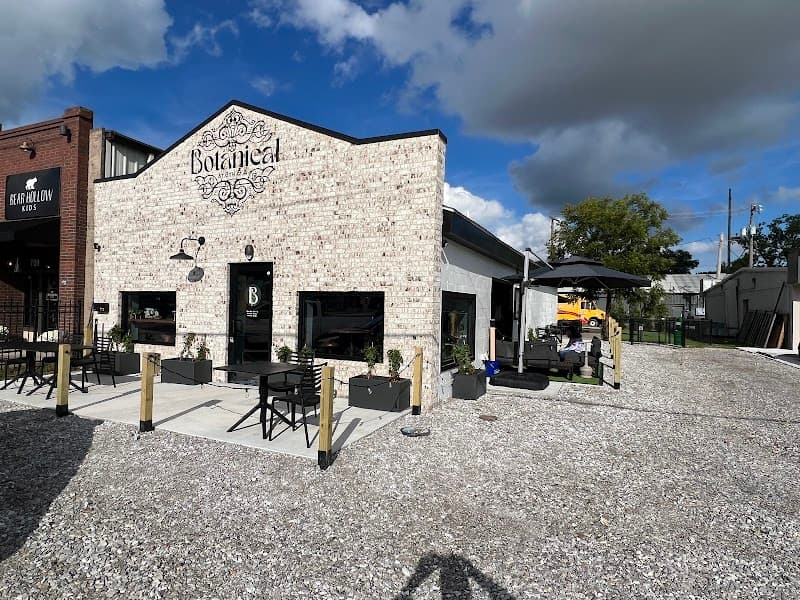 Botanical at 8th & A photo 4