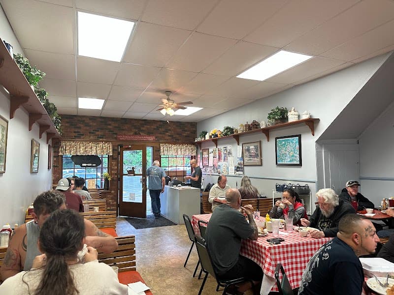 Main Street Cafe Eureka Springs photo 5