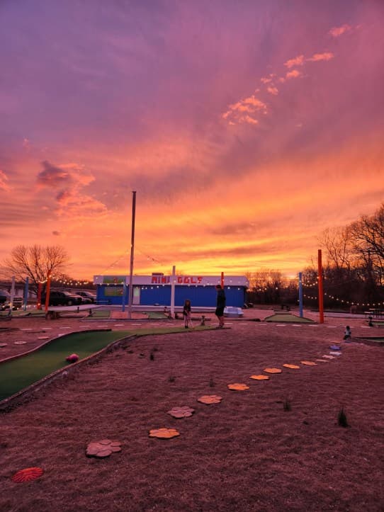 Ralphs mini island golf photo 1