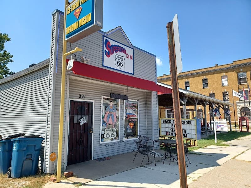 Supertam On 66 Ice Cream Parlor And Superman Museum photo 6