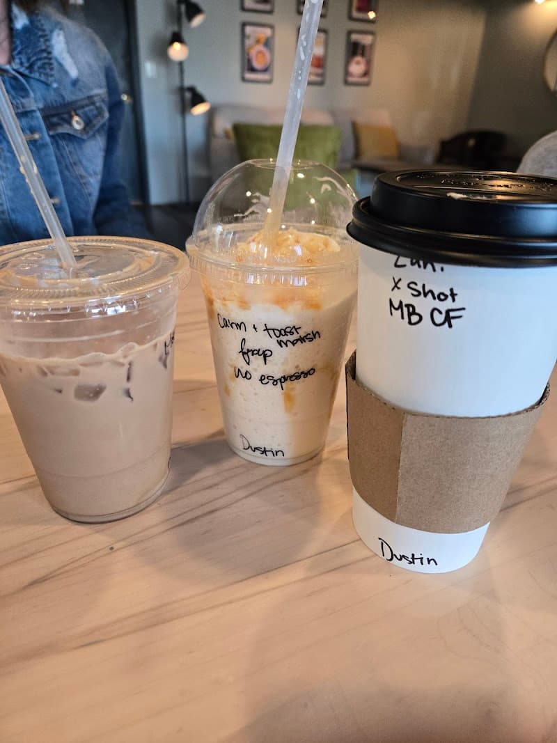 Maple Leaf Coffeehouse & Smootherie photo 4