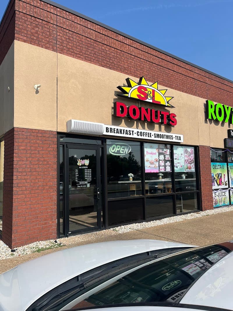 S&L Donuts photo 2