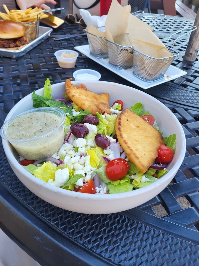 Mully's Pub & Patio photo 3