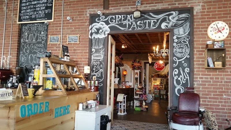 Erly Rush Drive Thru photo 1