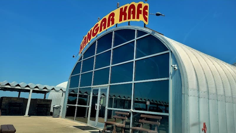 Hangar Kafe photo 2