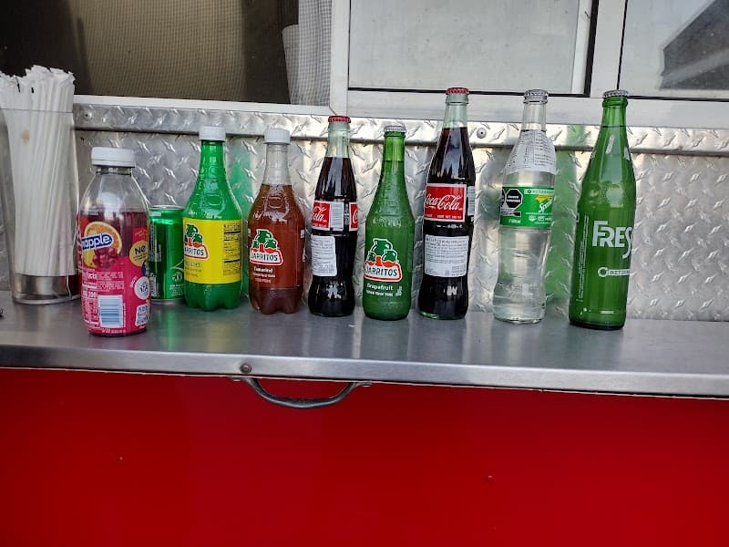 Tacos El Paisa photo 2