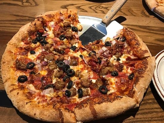 Hideaway Pizza photo 5