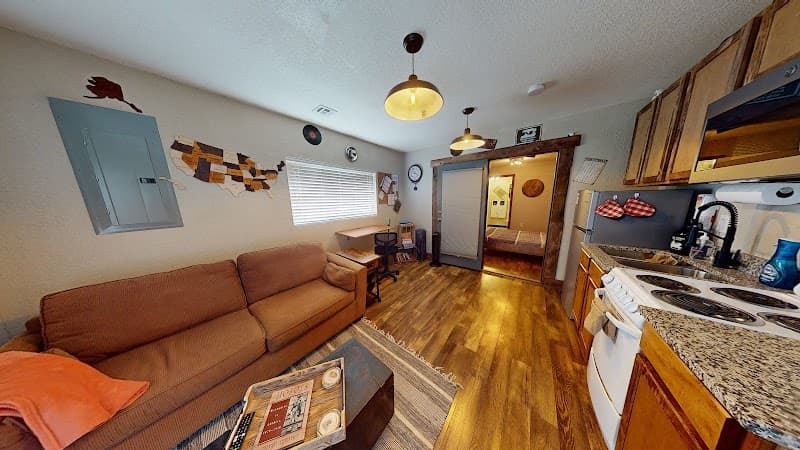 The Hobo Hideaway photo 5