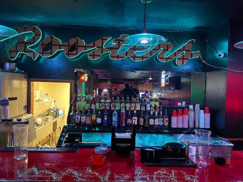 Roosters On The Avenue photo 1