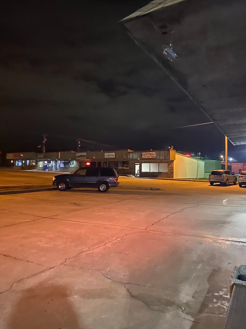 Recovery Room Club photo 6