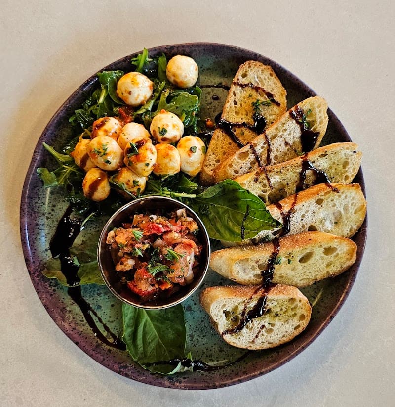 Eyrie Rooftop Bar & Kitchen photo 3