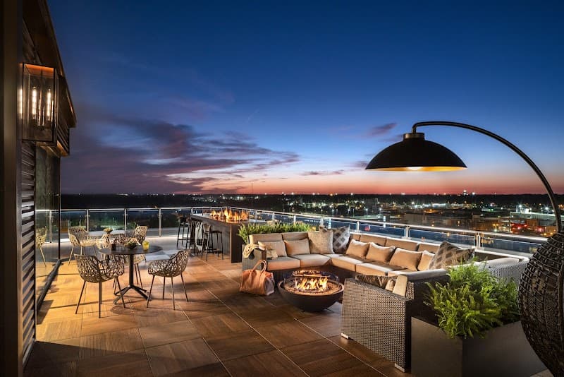 Eyrie Rooftop Bar & Kitchen photo 5