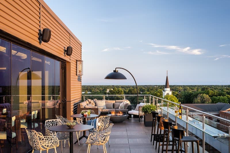 Eyrie Rooftop Bar & Kitchen photo 6