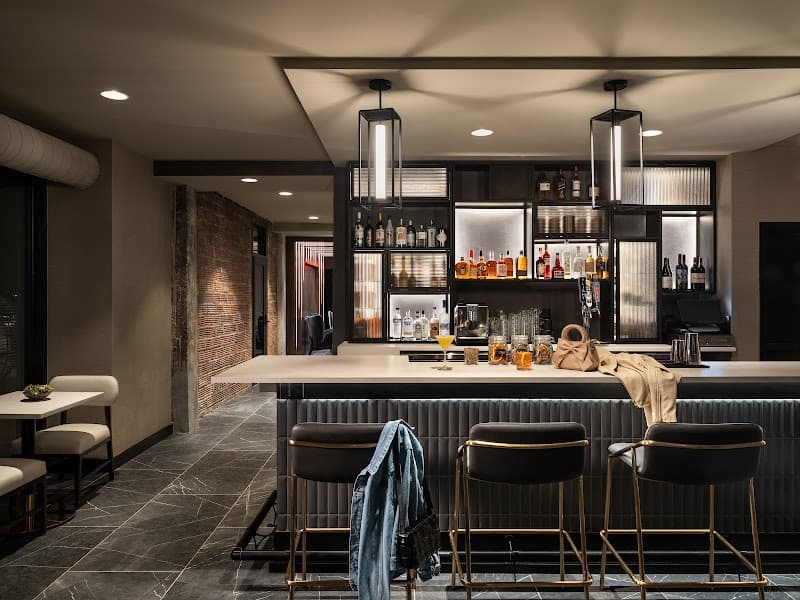 Eyrie Rooftop Bar & Kitchen photo 1