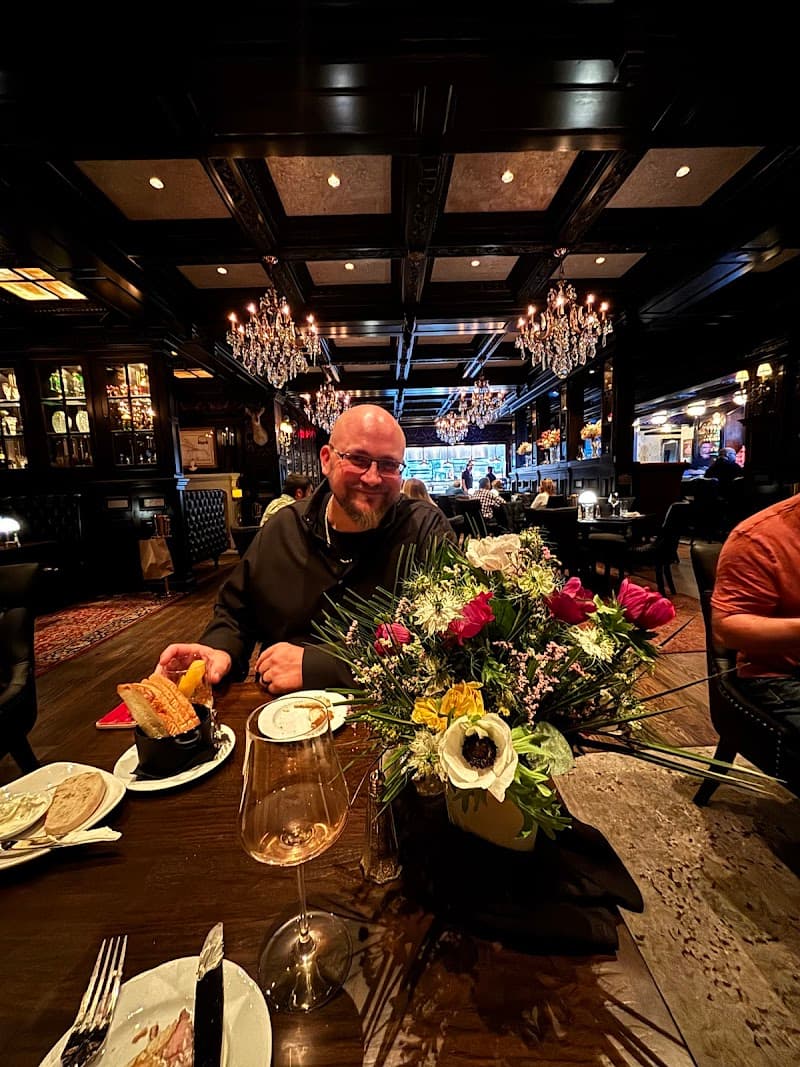 The Hemingway photo 4