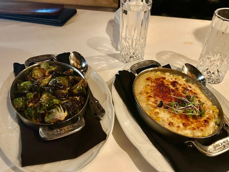 The Hemingway photo 6