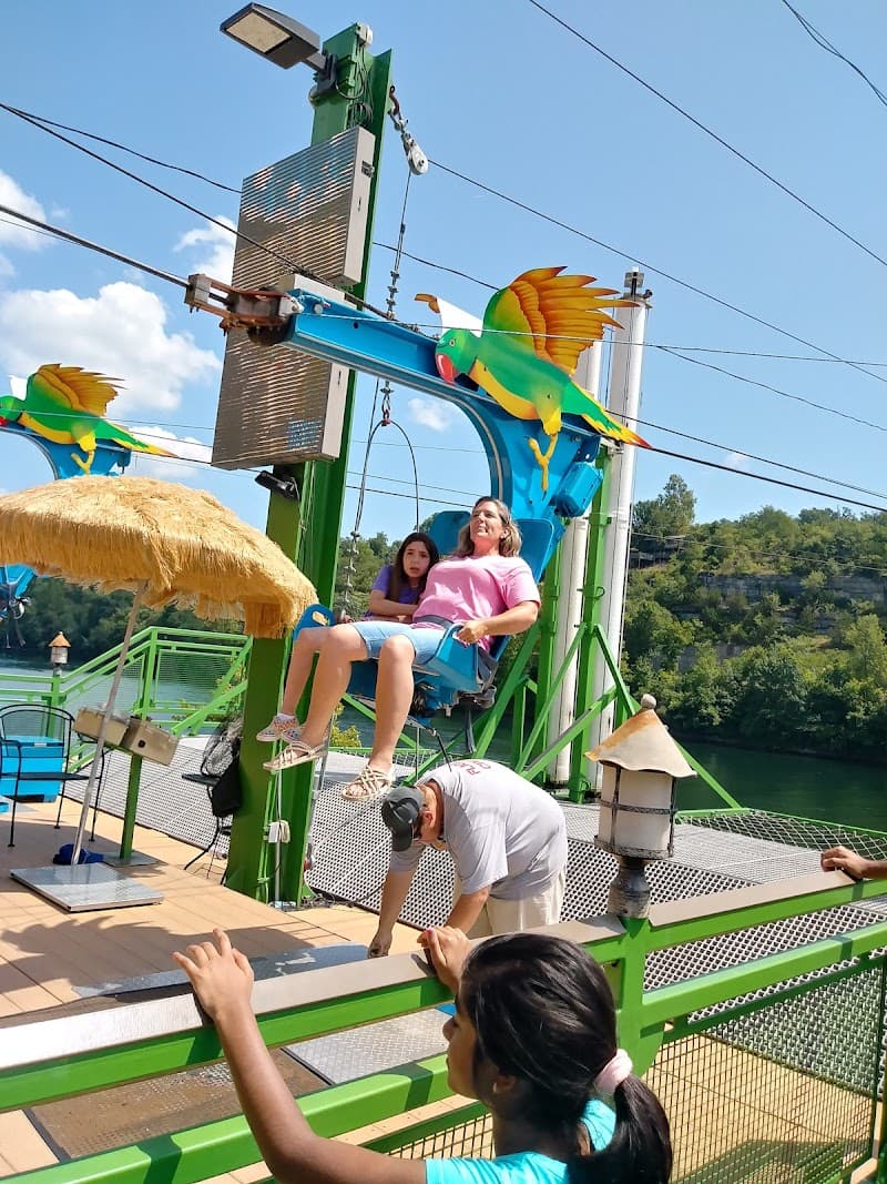 Parakeet Pete's Waterfront Zipline photo 4