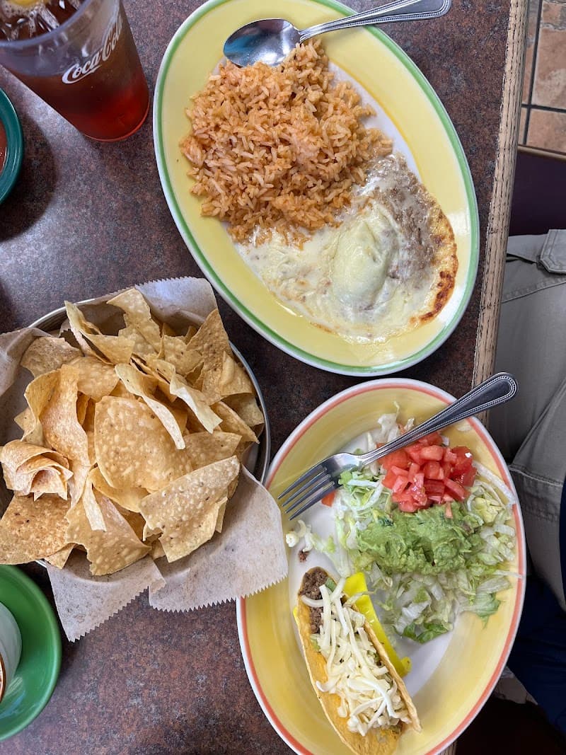 El Lorito Mexican Restaurant photo 6