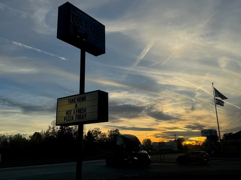 Fat Cat Pizza Pub photo 4