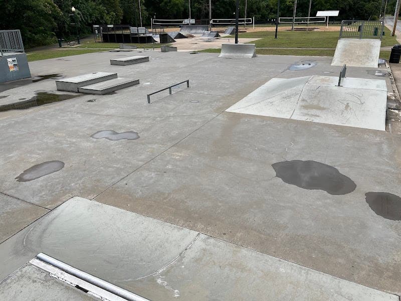 Siloam Springs city Skatepark photo 2