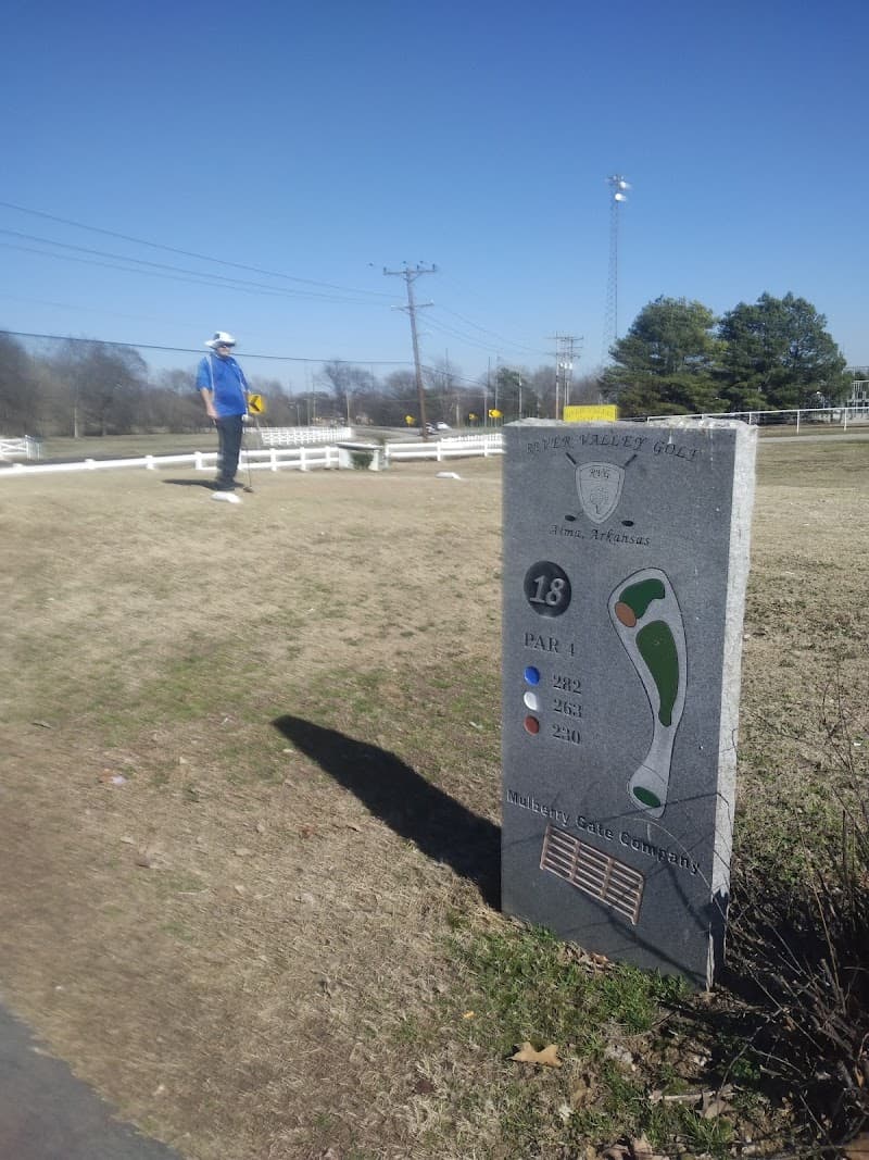 River Valley Golf photo 4