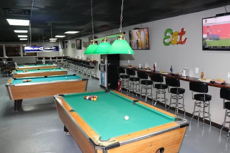 El Patio Sports Bar photo 3