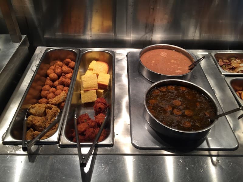 Max's Garage photo 3