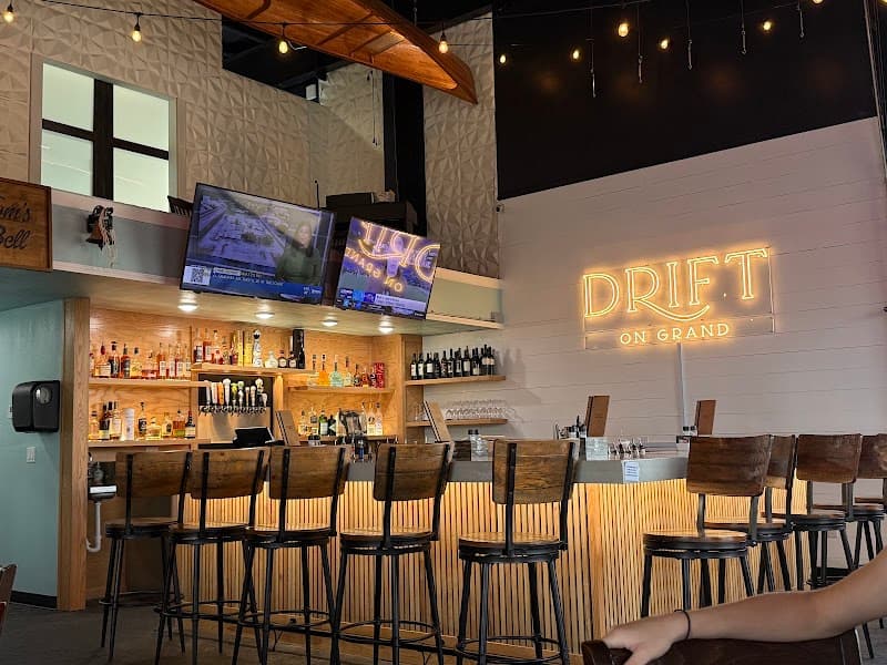 Drift on Grand photo 4