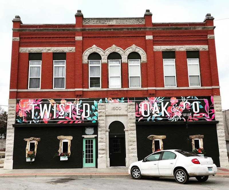 Twisted Oak Boutique photo 1