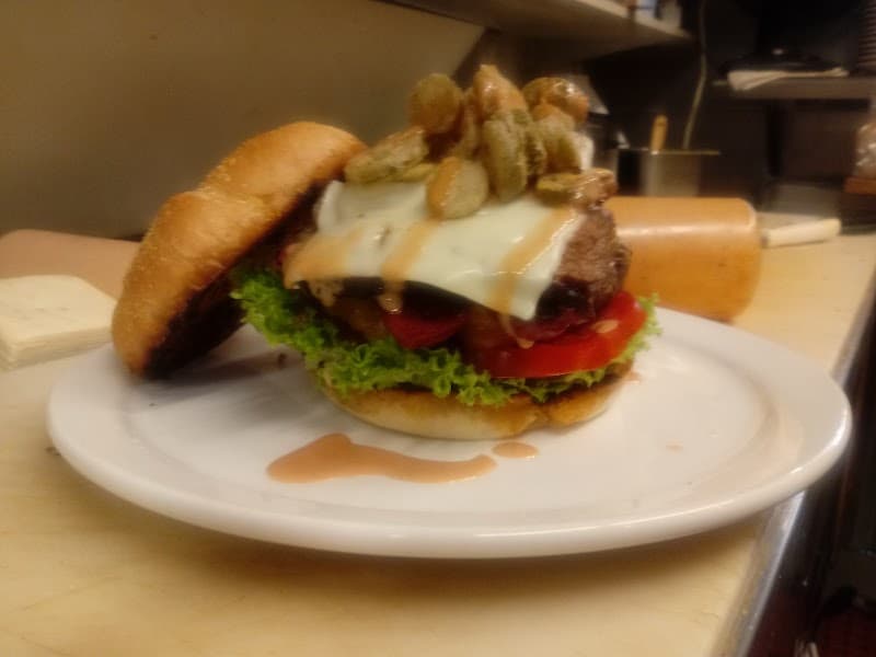 Naomi's Cafe photo 3