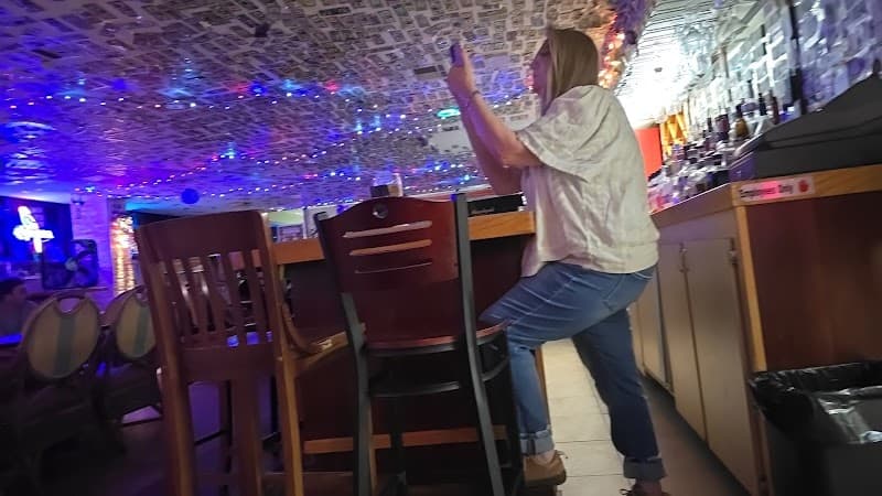 Martini's Lounge photo 3